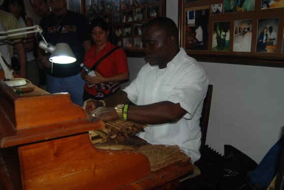 Cuba cigars cigar making